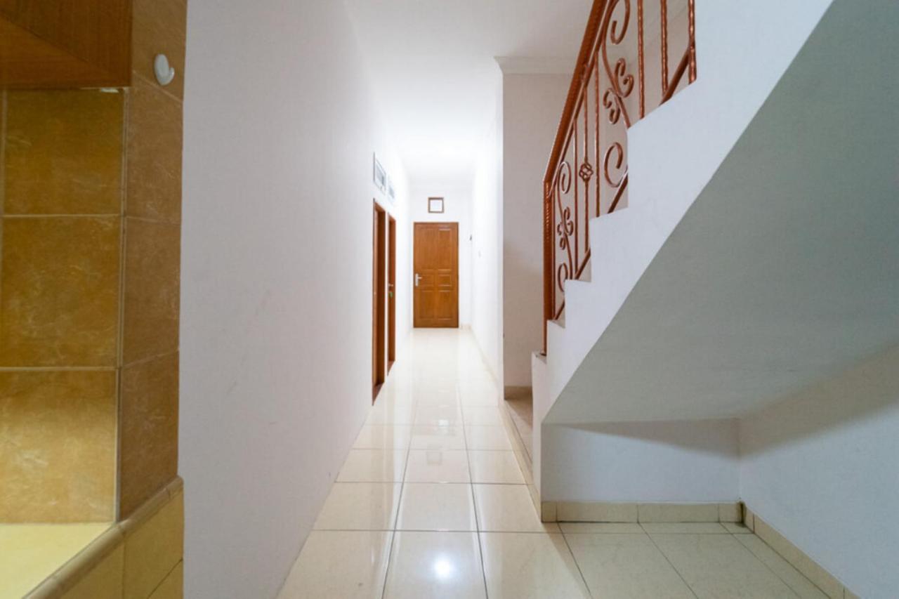 Koolkost Syariah @ Kebon Kacang III Street Джакарта Екстер'єр фото